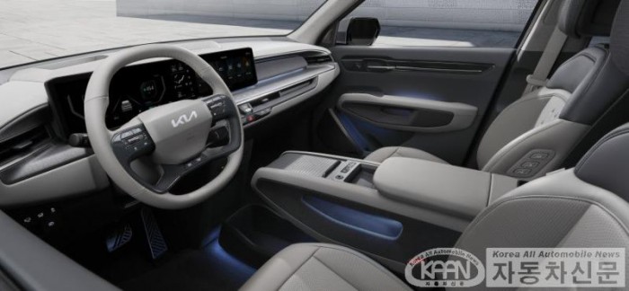 (사진 4) 기아, The Kia EV9 기본모델 내장.jpg